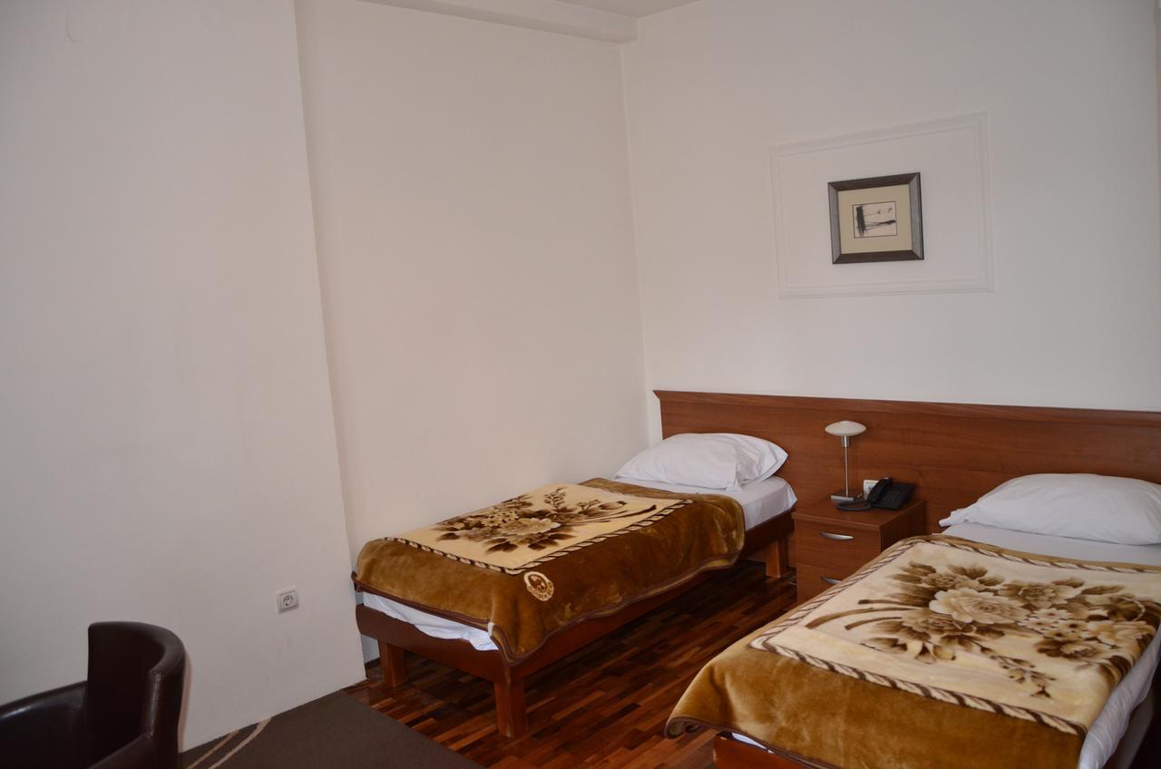 Brile Hotel Kolašin Екстериор снимка